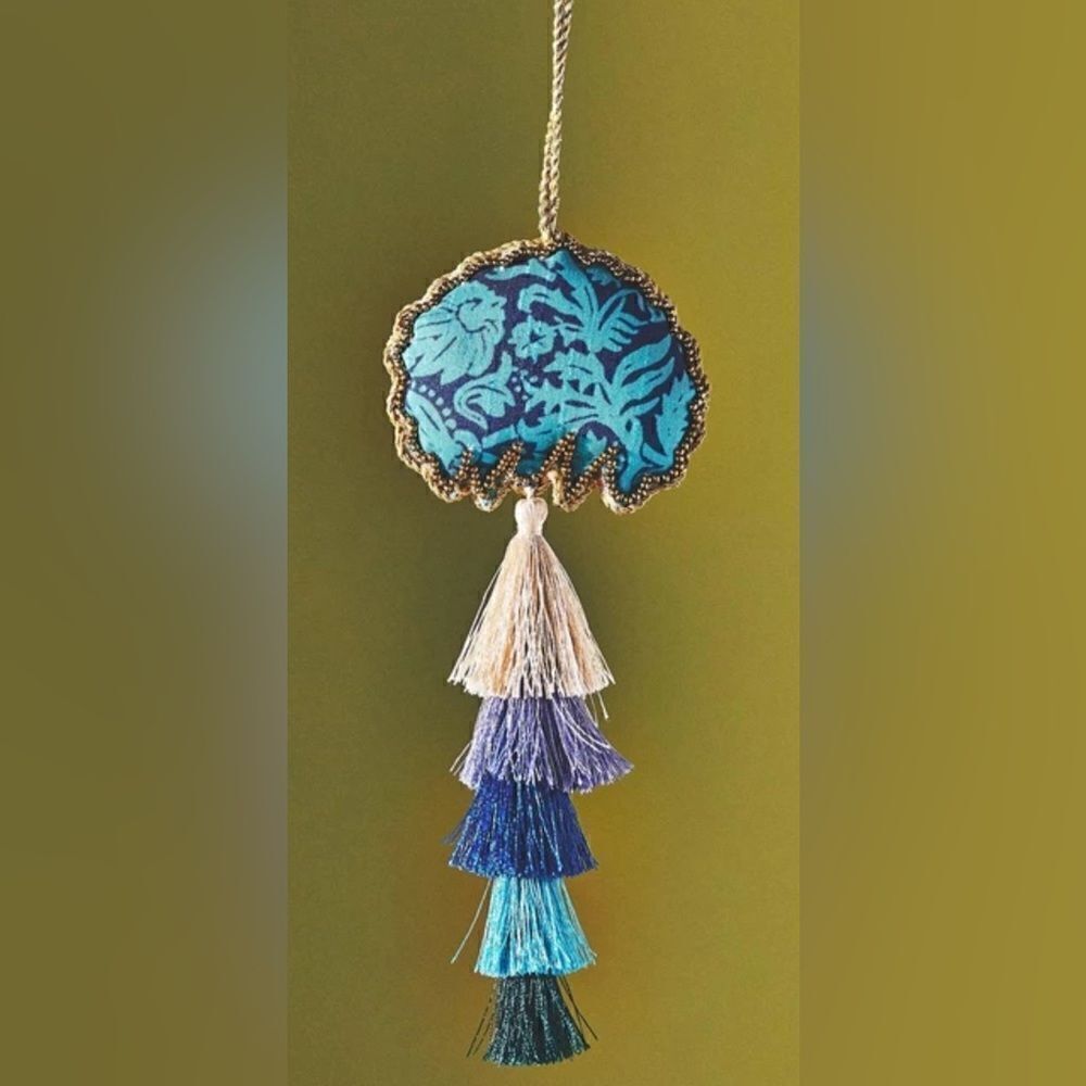 Anthropologie Tassel Ornament Peacock NWT - Picture 3 of 4